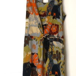 Sleeveless dress , modern abstract design Size M